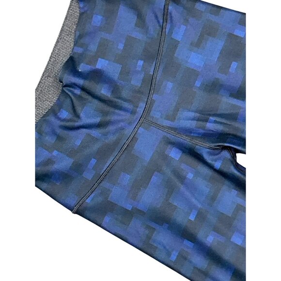 Peloton Pyramid Color High Waist Capri Size XS NWT - Picture 7 of 11
